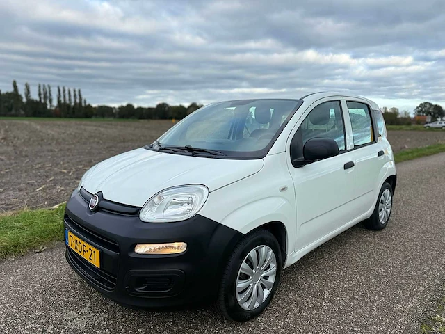 Fiat - 2014 - panda - 0.9 twinair - 7-xdf-21 - personenauto - afbeelding 1 van  10
