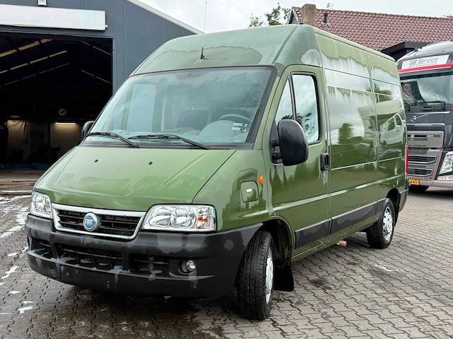 Fiat - 2.8 jtd dangel 4x4 - ducato 15 - bedrijfswagen - afbeelding 17 van  37