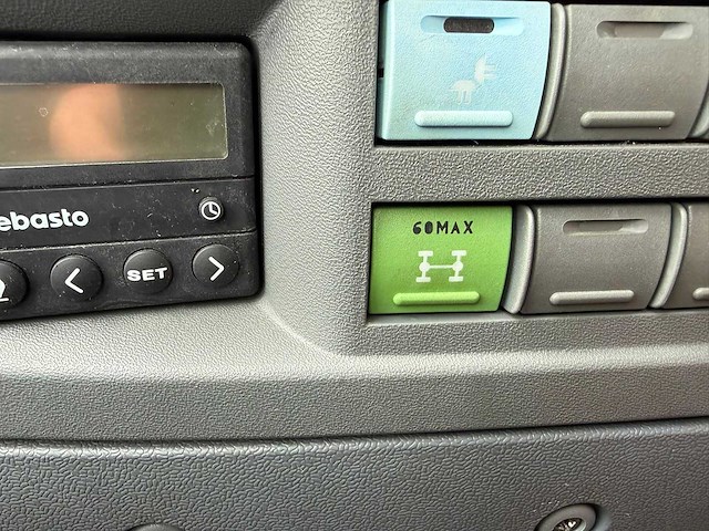 Fiat - 2.8 jtd dangel 4x4 - ducato 15 - bedrijfswagen - afbeelding 34 van  37