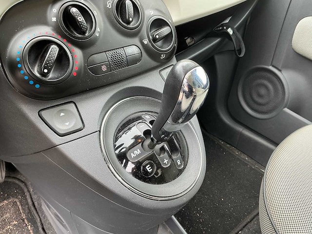 Fiat - 500 - 1.2 lounge - car - 2010 - afbeelding 13 van  19