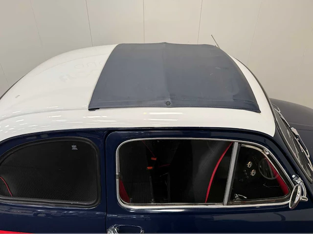 Fiat - 500 - oldtimer - 1973 - afbeelding 4 van  29