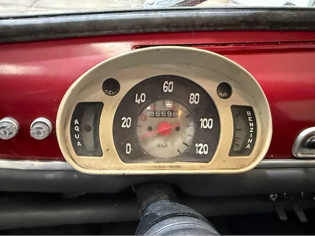 Fiat - 600 l - oldtimer - 1972 - afbeelding 8 van  29