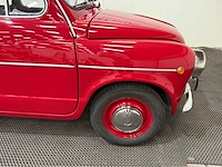Fiat - 600 l - oldtimer - 1972 - afbeelding 10 van  29