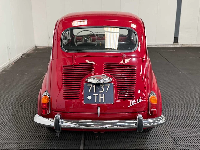 Fiat - 600 l - oldtimer - 1972 - afbeelding 29 van  29