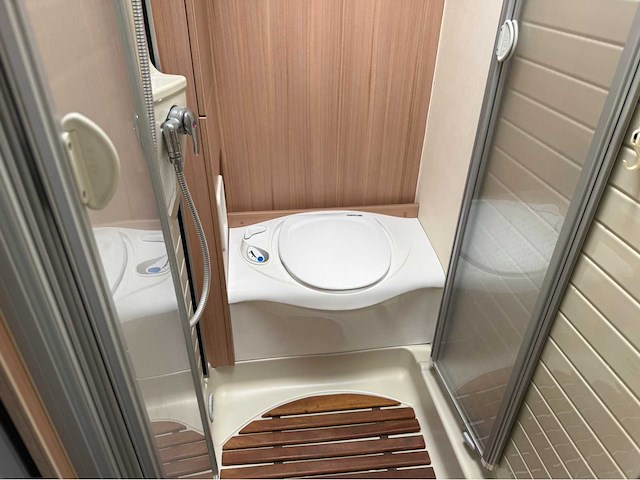 Fiat - buerstner - viseo i 707 - bui707 - integraal - camper - 2011 - afbeelding 21 van  53