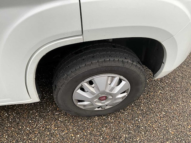 Fiat - chausson - 610 - camper - 2016 - afbeelding 36 van  46