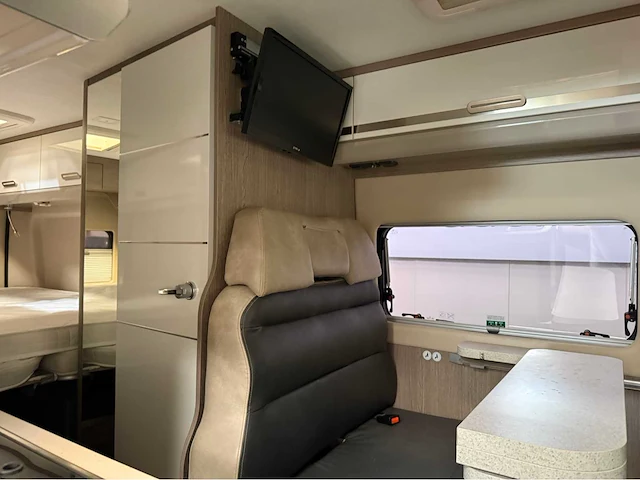 Fiat - chausson - twist v697 / twist elegance - v697 - bus camper - 2018 - afbeelding 6 van  63