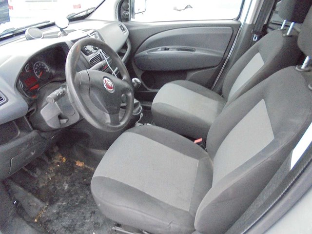 Fiat - doblò cargo - 1.3 m-jet maxi - vg-904-k - afbeelding 6 van  6