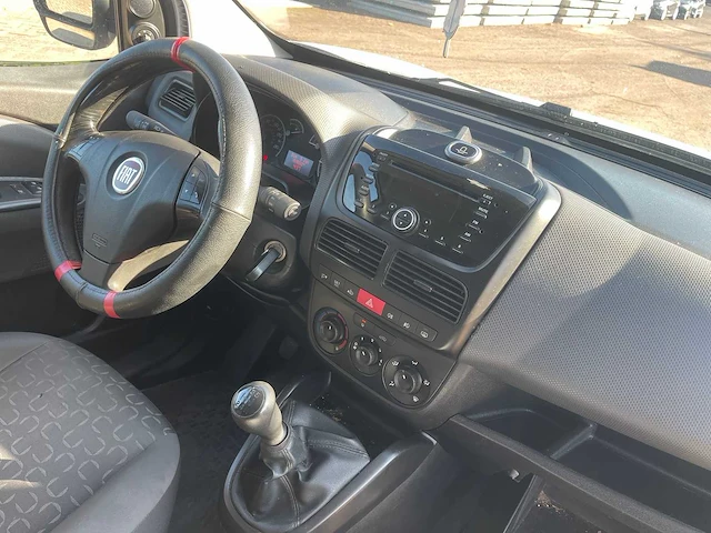 Fiat - doblò cargo - 1.3 m-jet sx - vb-486-p - afbeelding 4 van  19