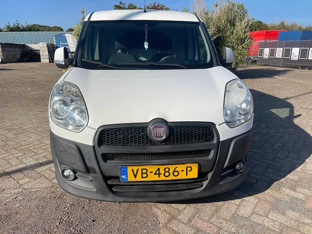 Fiat - doblò cargo - 1.3 m-jet sx - vb-486-p - afbeelding 17 van  19