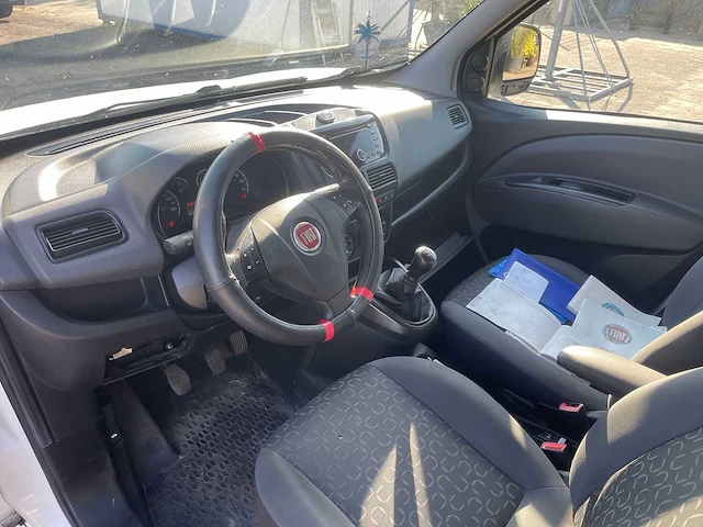 Fiat - doblò cargo - 1.3 m-jet sx - vb-486-p - afbeelding 18 van  19