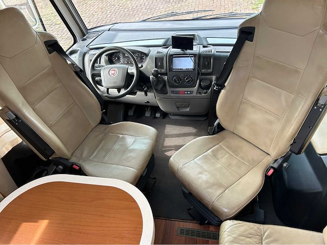 Fiat - ducato - 3.0 - niesmann-bischoff - arto 74l - tandemasser - camper - 2010 - afbeelding 6 van  37