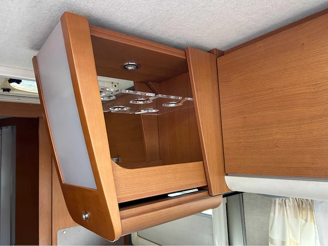 Fiat - ducato - 3.0 - niesmann-bischoff - arto 74l - tandemasser - camper - 2010 - afbeelding 32 van  65