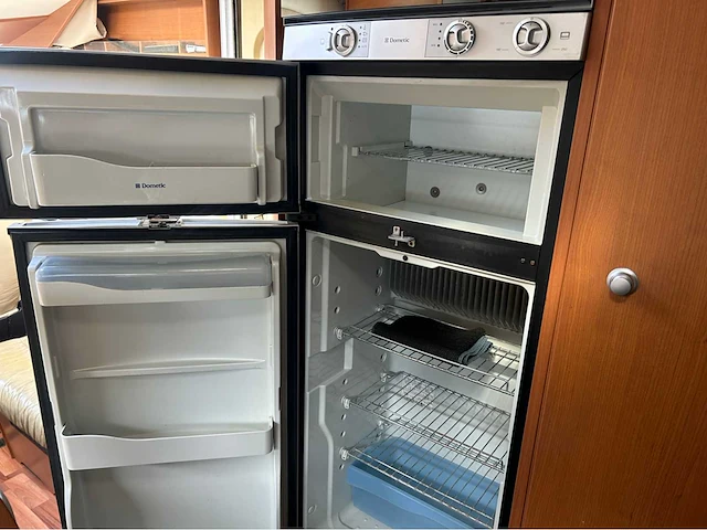 Fiat - ducato - 3.0 - niesmann-bischoff - arto 74l - tandemasser - camper - 2010 - afbeelding 51 van  65