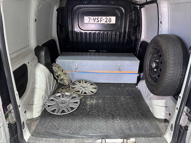Fiat - fiat doblo cargo - 1.6 16v - 7-vsf-28 - afbeelding 5 van  17