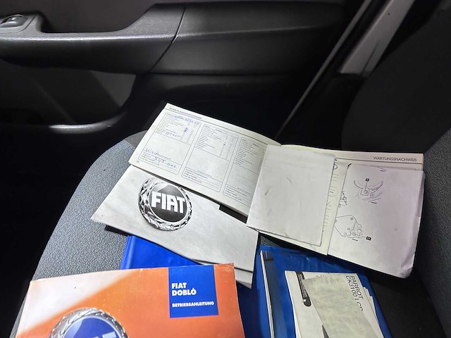 Fiat - fiat doblo cargo - 1.6 16v - 7-vsf-28 - afbeelding 7 van  17