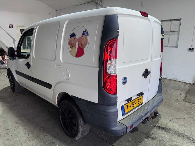 Fiat - fiat doblo cargo - 1.6 16v - 7-vsf-28 - afbeelding 10 van  17