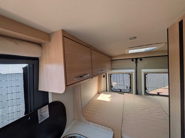 Fiat - fiat ducato - poesll - posll - automaat - camper - 2021 - afbeelding 4 van  27