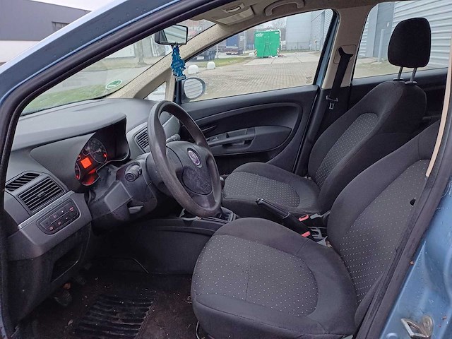 Fiat - grande punto - 1.2 dynamic - personenauto - afbeelding 9 van  17