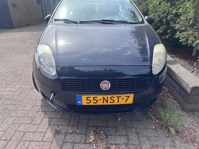 Fiat - grande punto - 1.3 m-jet actual - 55-nst-7 - afbeelding 12 van  14