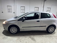 Fiat - grande punto - 1.3 m-jet actual - 93-pdr-8 - afbeelding 11 van  18