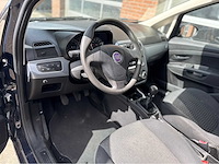 Fiat - grande punto - 1.4 active personenauto - 2009 - afbeelding 1 van  11