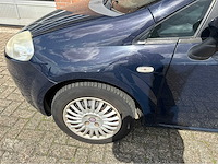 Fiat - grande punto - 1.4 active personenauto - 2009 - afbeelding 6 van  11