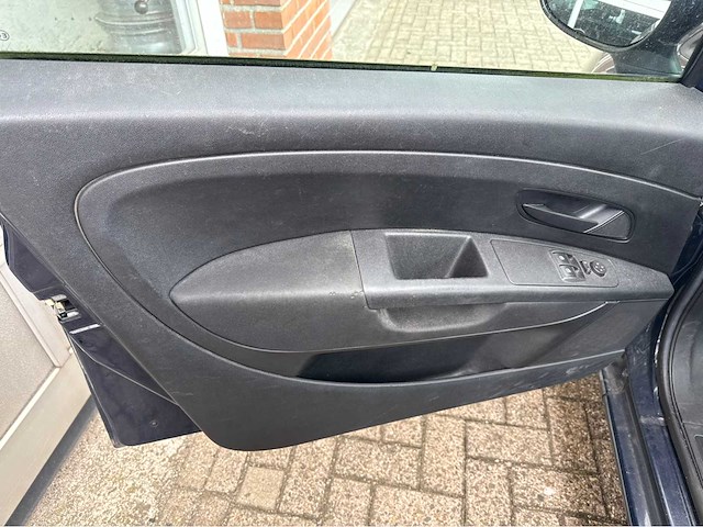 Fiat - grande punto - 1.4 active personenauto - 2009 - afbeelding 8 van  11