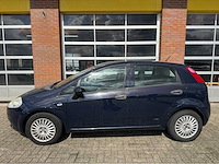 Fiat - grande punto - 1.4 active personenauto - 2009 - afbeelding 12 van  22