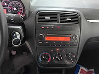 Fiat - grande punto - 1.4 dynamic - 56-xh-kd- 2007 - afbeelding 4 van  17