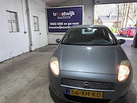 Fiat - grande punto - 1.4 dynamic - 56-xh-kd- 2007 - afbeelding 10 van  13