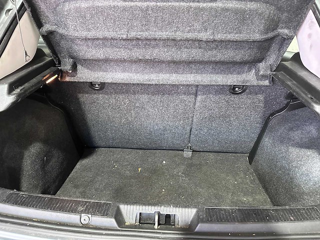 Fiat - grande punto - 1.4 dynamic - 56-xh-kd- 2007 - afbeelding 2 van  4