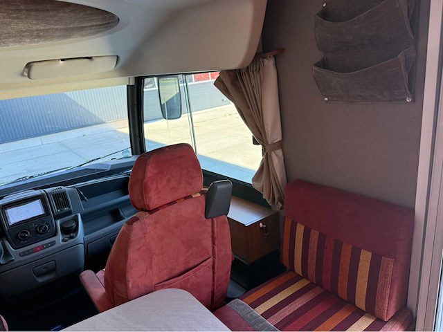 Fiat - itineo - mb 740 - integraal - queensbed - hefbed - 2012 - afbeelding 11 van  44