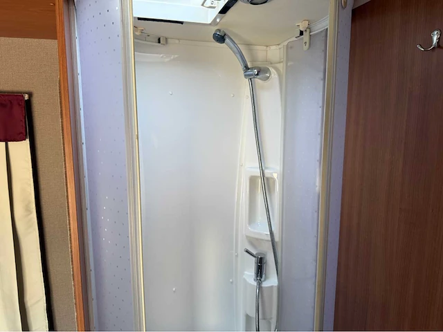 Fiat - itineo - mb 740 - integraal - queensbed - hefbed - 2012 - afbeelding 16 van  28