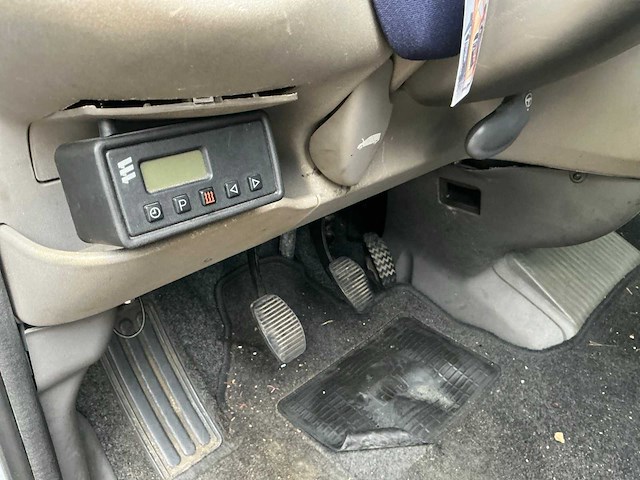 Fiat - multipla - 1.9 jtd elx - car - 2000 - afbeelding 2 van  13