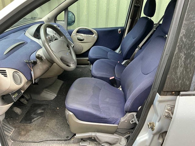 Fiat - multipla - 1.9 jtd elx - car - 2000 - afbeelding 12 van  13