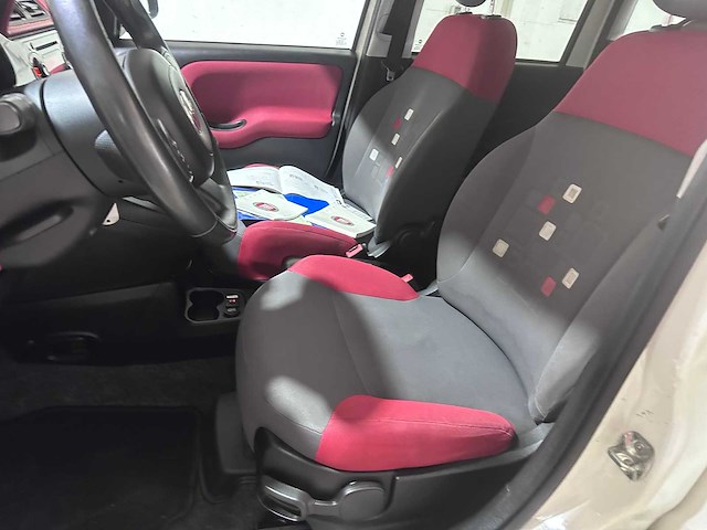 Fiat - panda - 0.9 twinair lounge - 77-xzd-2- 2012 - afbeelding 2 van  9