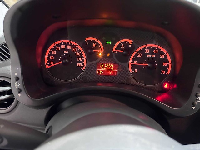 Fiat - panda - 1.2 active - 14-php-8 - afbeelding 3 van  17