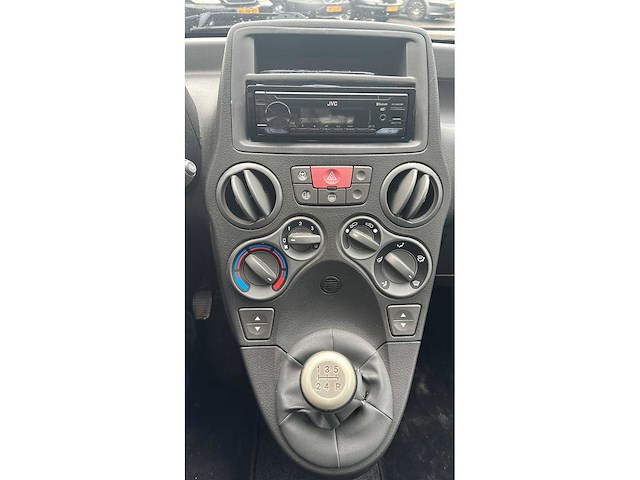 Fiat - panda - 1.2 active - 53-lfn-8 - afbeelding 2 van  12