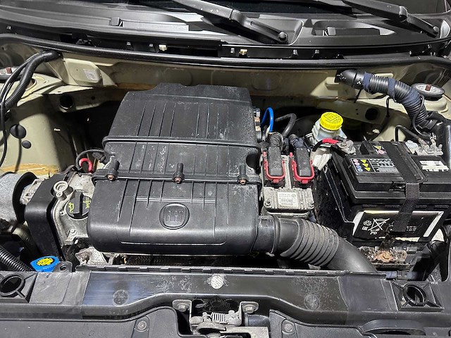 Fiat - panda - 1.2 celebration - 86-ntv-1 - afbeelding 8 van  17