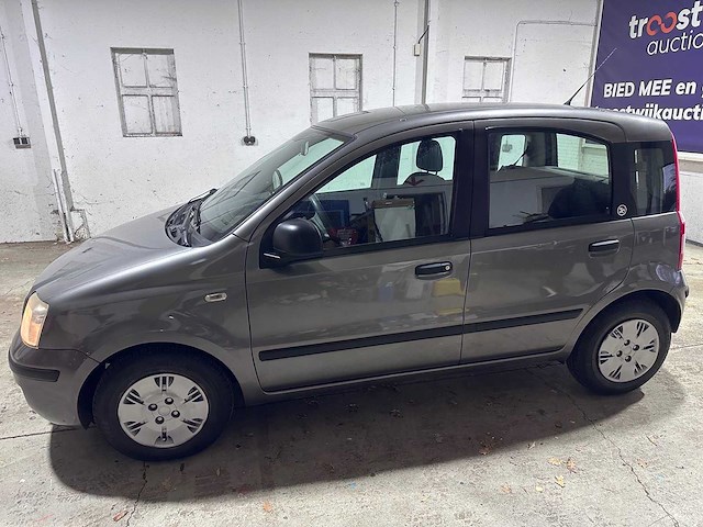Fiat - panda - 1.2 celebration - 86-ntv-1 - afbeelding 10 van  17