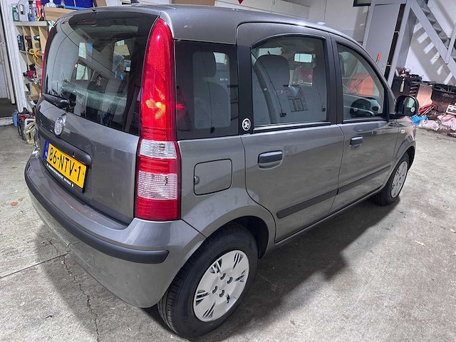 Fiat - panda - 1.2 celebration - 86-ntv-1 - afbeelding 13 van  17