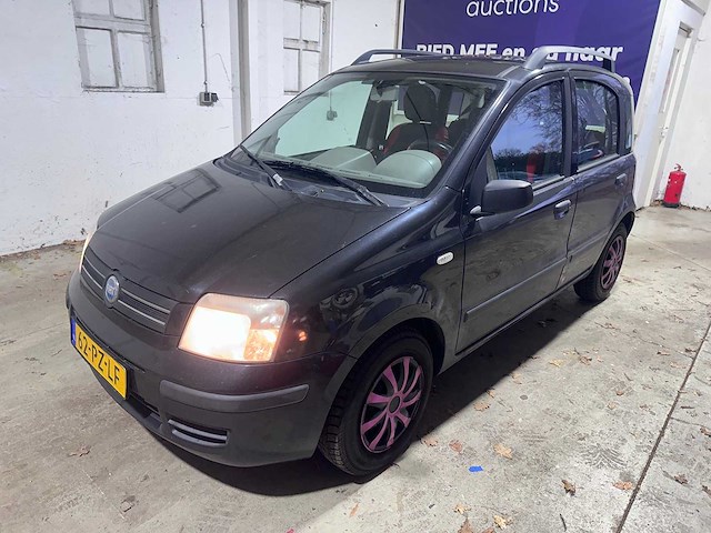 Fiat - panda - 1.2 class - 62-pz-lf - afbeelding 1 van  18