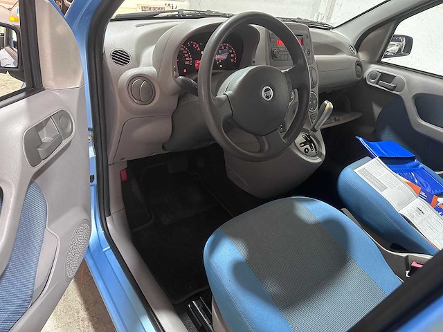 Fiat - panda - 1.2 emotion automaat- 06-tl-gl- 2006 - afbeelding 8 van  10