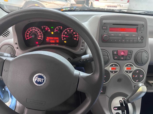 Fiat - panda - 1.2 emotion automaat- 06-tl-gl- 2006 - afbeelding 9 van  10