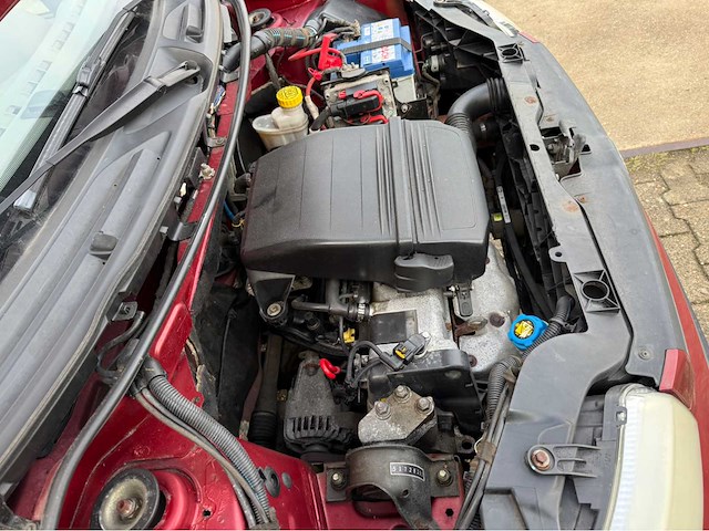 Fiat - panda - 4x4 - personenauto - 2005 - afbeelding 10 van  22