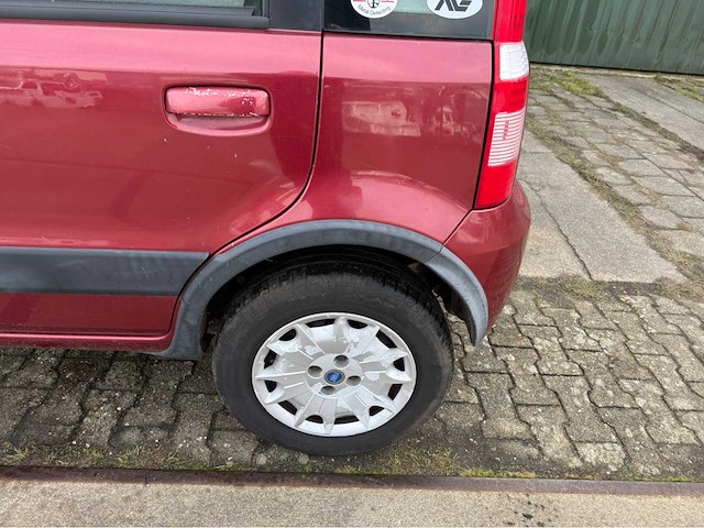 Fiat - panda - 4x4 - personenauto - 2005 - afbeelding 15 van  22