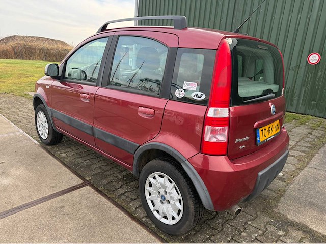 Fiat - panda - 4x4 - personenauto - 2005 - afbeelding 17 van  22