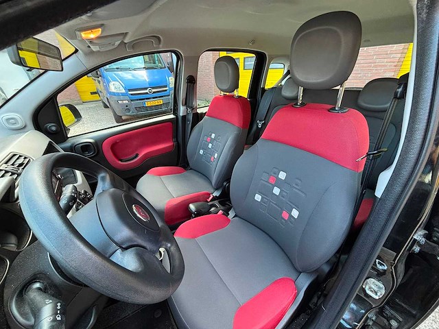 Fiat - panda automaat - 0.9 twinair ed. cool - car - 2013 - afbeelding 5 van  16