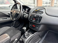 Fiat - punto - evo 1.3 m-jet lounge - personenauto -2015 - afbeelding 2 van  13